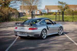 Bild 16/50 von Porsche 911 GT2 (2002)