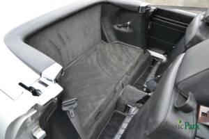 Image 44/50 of Mercedes-Benz 300 SL (1986)