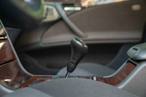 Afbeelding 40/50 van Mercedes-Benz E 430 (2000)