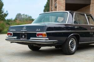Image 10/50 of Mercedes-Benz 300 SEL 3.5 (1973)