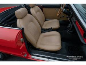 Immagine 6/31 di Alfa Romeo 1600 Spider (1974)