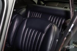 Image 8/10 of Aston Martin DB 5 Vantage (1965)