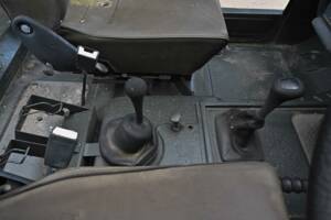 Immagine 25/50 di Mercedes-Benz 240 GD (SWB) (1987)