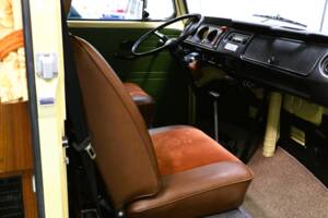 Afbeelding 16/36 van Volkswagen T2b Westfalia (1974)