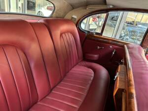 Bild 21/26 von Jaguar Mk IX (1961)