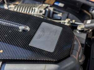 Imagen 32/50 de Aston Martin V8 Vantage Volante (2000)