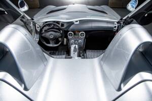 Image 16/28 of Mercedes-Benz SLR McLaren 722 S (2009)