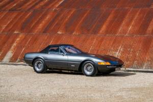 Imagen 8/32 de Ferrari 365 GTB&#x2F;4 Daytona (1973)