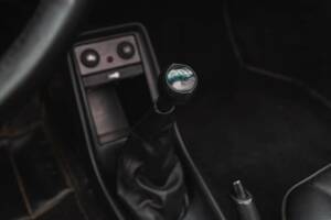 Image 23/50 de Porsche 911 Carrera 3.2 (1989)