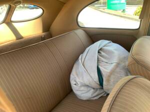 Bild 9/54 von Volkswagen Beetle 1100 Standard (Brezel) (1950)