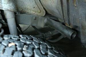 Immagine 46/50 di Mercedes-Benz 230 GE (SWB) (1993)