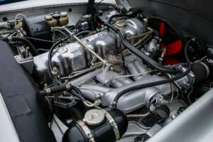 Image 18/35 of Mercedes-Benz 280 SL (1969)