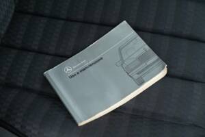 Image 40/50 of Mercedes-Benz 190 E 1.8 (1991)