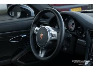 Image 11/34 of Porsche 911 Turbo S (2015)