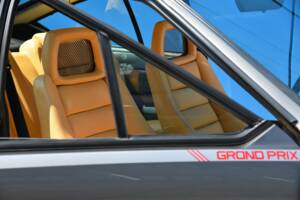Bild 17/19 von Alfa Romeo GTV 6 2.5 (1986)