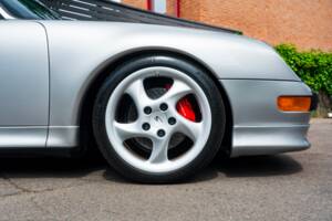 Bild 50/58 von Porsche 911 Carrera 4S (1996)