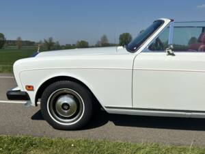 Imagen 7/8 de Rolls-Royce Corniche I (1975)