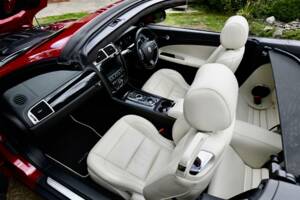 Image 30/50 of Jaguar XKR (2013)