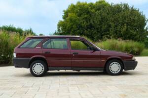Image 4/50 of Alfa Romeo 33 - 1.3 Sportwagon 4x4 (1992)