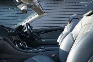 Image 35/51 of Mercedes-Benz SL 65 AMG (2007)