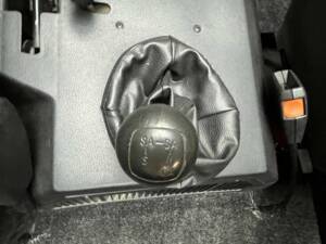 Image 19/50 de Mercedes-Benz 230 CE (1981)