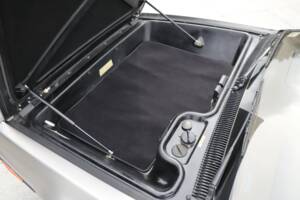 Image 25/50 de DeLorean DMC-12 (1981)