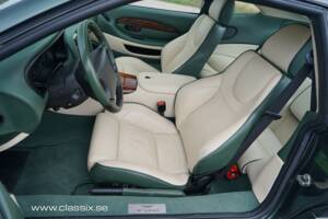 Bild 15/24 von Aston Martin DB 7 Vantage (2000)