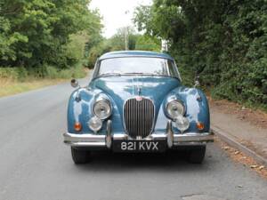 Image 2/16 of Jaguar XK 150 FHC (1958)