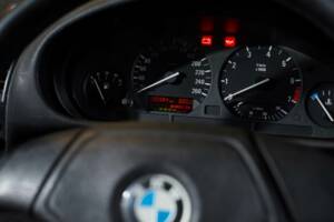 Immagine 27/27 di BMW 328i (1995)