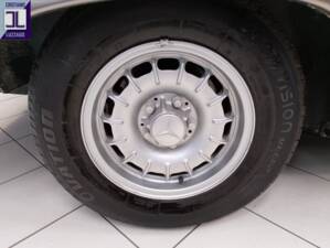 Bild 33/60 von Mercedes-Benz 380 SL (1982)