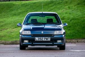 Bild 6/50 von Renault Clio I Williams (1994)