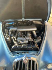 Image 19/30 de Jaguar Type S 3.8 (1968)