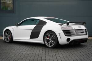 Bild 2/50 von Audi R8 GT (2011)