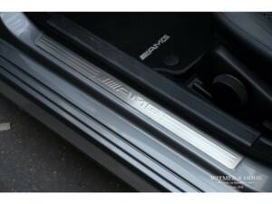Imagen 29/40 de Mercedes-Benz C 63 AMG T (2009)