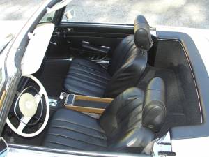 Immagine 13/40 di Mercedes-Benz 280 SL (1969)