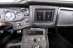 Bild 32/50 von MG MGB (1974)