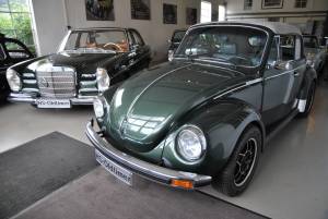 Immagine 6/41 di Volkswagen Maggiolone 1303 LS (1976)