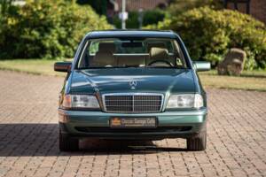 Bild 6/74 von Mercedes-Benz C 280 (1993)