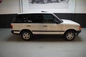 Bild 30/50 von Land Rover Range Rover 4.0 SE (1997)