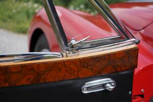 Imagen 15/51 de Jaguar XK 140 SE DHC (1957)