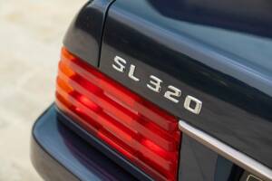 Image 9/50 of Mercedes-Benz SL 320 (1995)