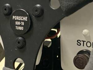 Immagine 34/68 di Porsche 936 Junior (1981)