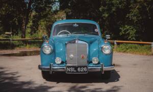 Image 6/50 of Mercedes-Benz 220 a (1956)