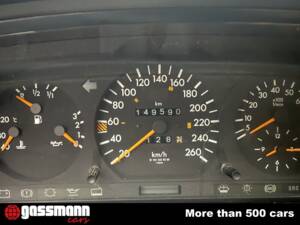 Image 12/15 de Mercedes-Benz 300 CE-24 (1990)