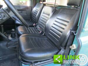 Imagen 4/10 de Land Rover Defender 110 Turbo Diesel (1987)