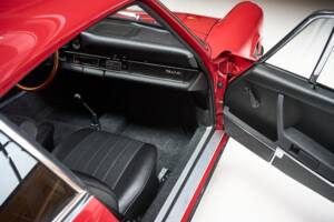 Afbeelding 11/44 van Porsche 911 2.0 E (1969)
