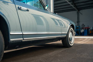 Image 63/99 of Mercedes-Benz 280 SL (1971)