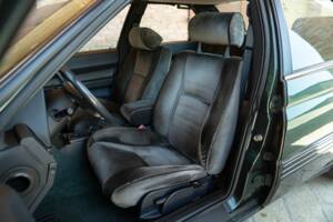 Bild 28/50 von Alfa Romeo 164 2.0i V6 Turbo (1992)