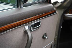 Afbeelding 20/89 van Mercedes-Benz 300 SEL 6.3 (1972)