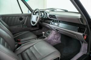 Bild 8/50 von Porsche 911 Carrera 2 (1991)